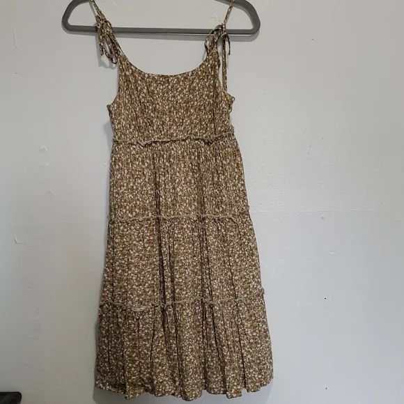 VICI Tiered Babydoll Dress - Picture 3 of 8